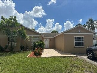 19551 NW 57th Ct, Hialeah, FL 33015