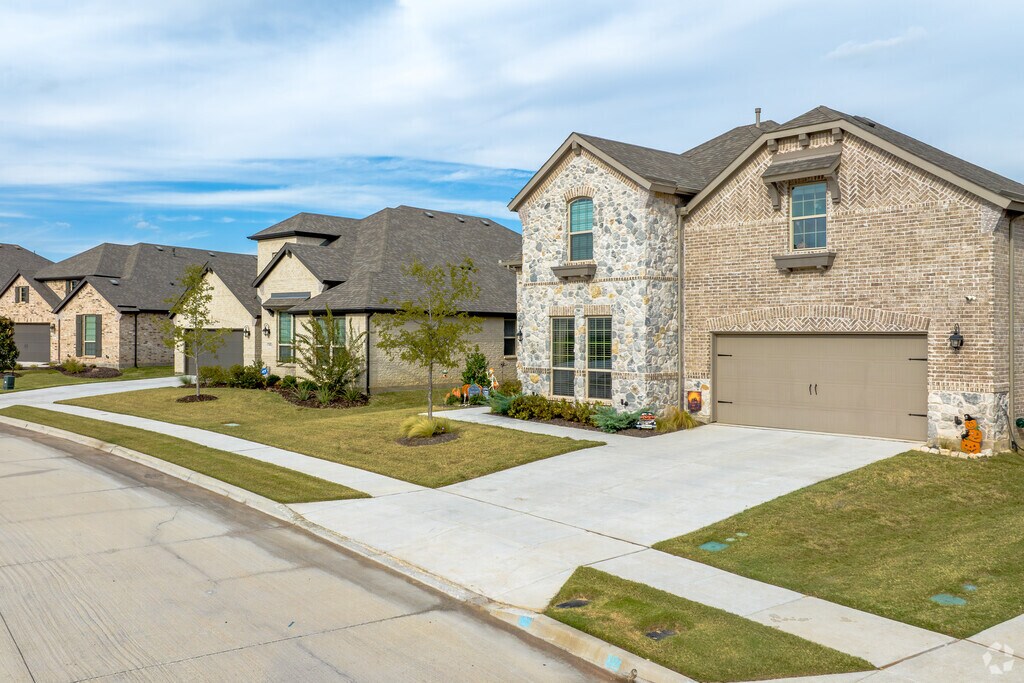 About Canyon Falls Schools, Demographics, Things to Do