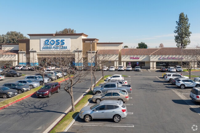 Paramount Town Center has a great selection of stores and restaurants in Paramount.