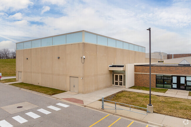 Aspen Elementary scored highly in academics and diversity.