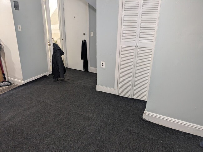 8755 125th St unit 2, Richmond Hill, NY 11418 - photo 2