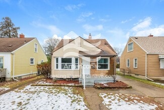 312 de Villen Ave, Royal Oak, MI 48073
