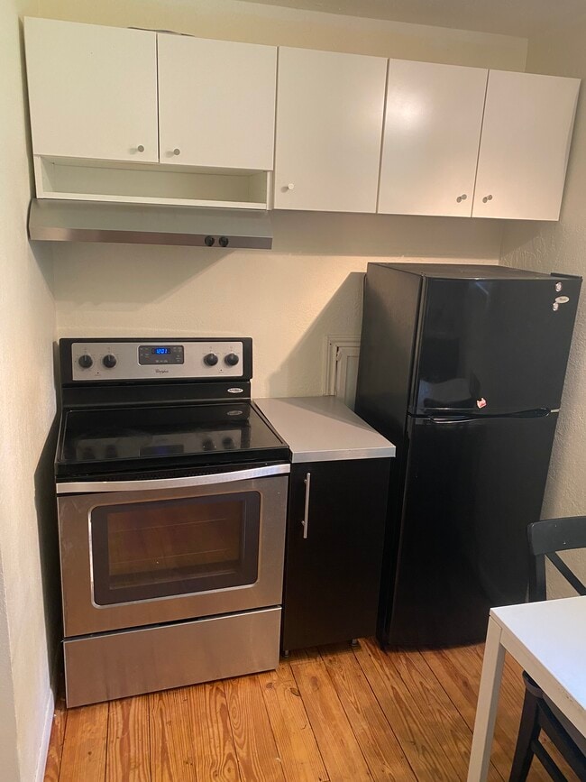 Stove and fridge