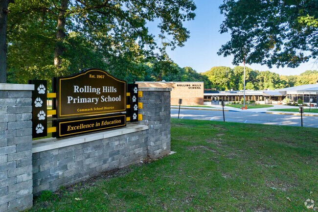 Some Dix Hills schools like Rolling Hills Primary School are part of Commack Schools.