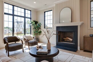 2032 Hector Dr, Thompson's Station, TN 37179