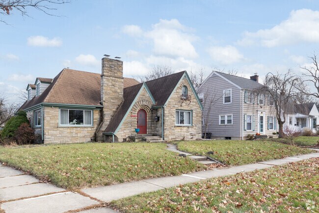 Tudor Revivals are popular in the neighborhood of Lafayette Place.