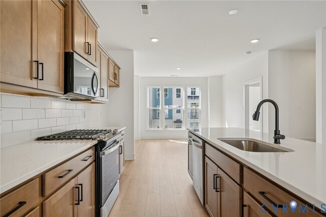 15375 Sunray Aly, Midlothian, VA 23112 - photo 2