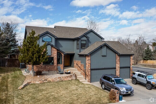 Homes in Harvest Lane range in price.