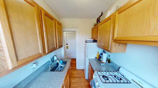 1175 Boylston St unit 30, Boston, MA 02215 - photo 4