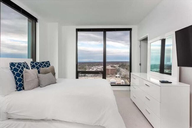 11911 Freedom Dr unit ID1060194P, Reston, VA 20190 - photo 6