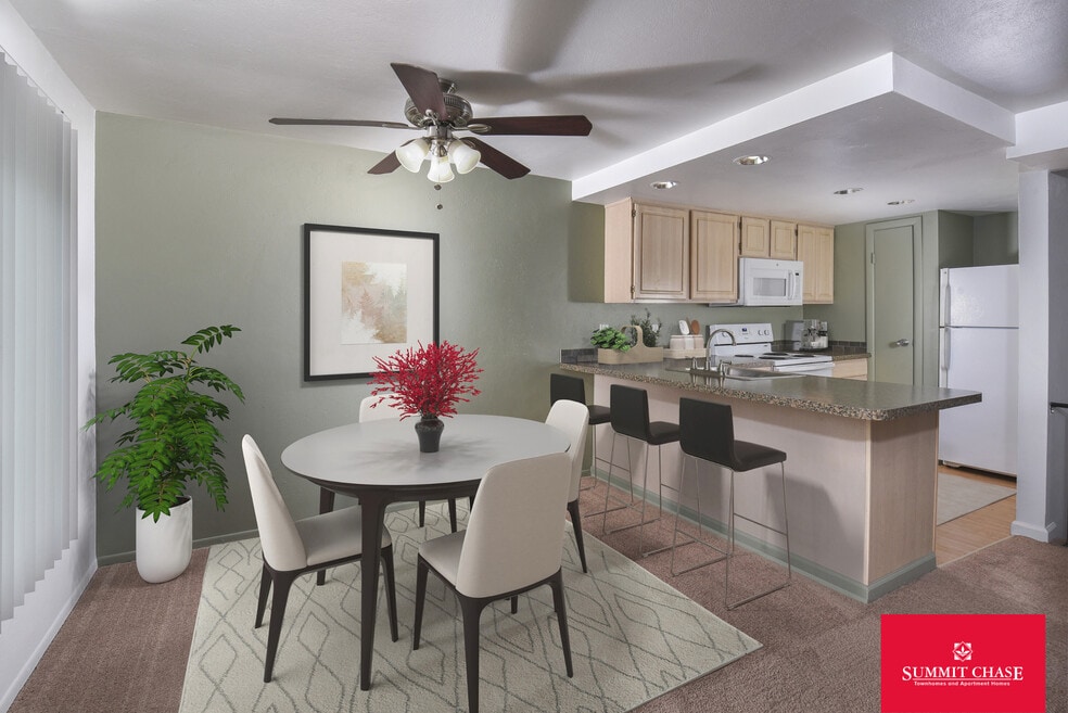 Summit Chase Apartments, Endicott, NY 13760 - photo 1