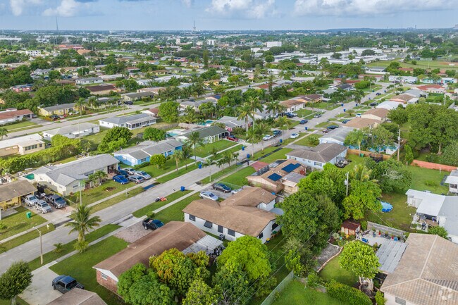 Park Manor offers a close-knit vibe near Riviera Beach attractions.