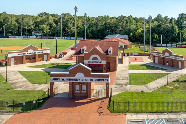 At William Carey University, students thrive in a community focused on academic excellence.