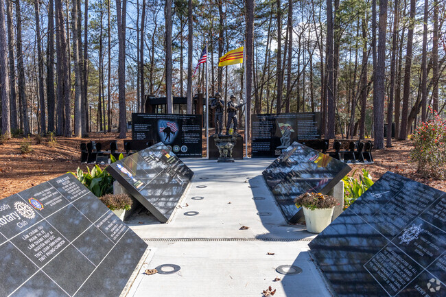 Dunwoody's Brook Run Park hosts an annual Memorial Day ceremony to honor our veterans.