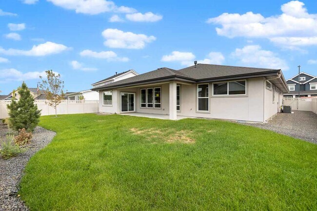 615 Desert Wind Rd unit 36502564, Boise, ID 83716 - photo 4