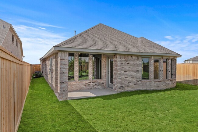 12614 Nueces River Dr, Cypress, TX 77433 - photo 5