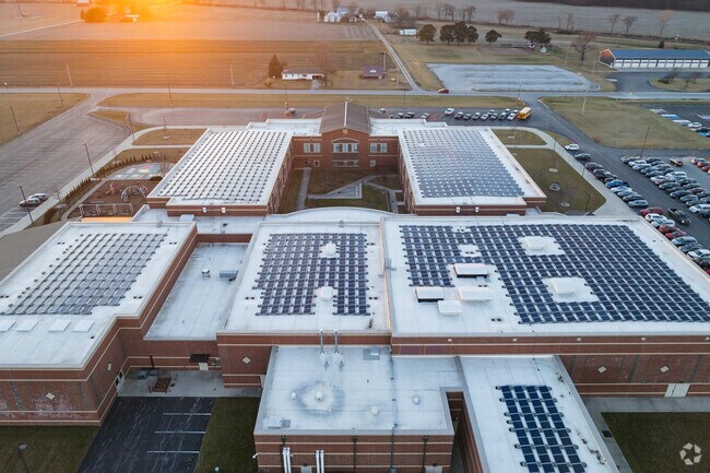 Hopewell Louden High School teaches young minds.