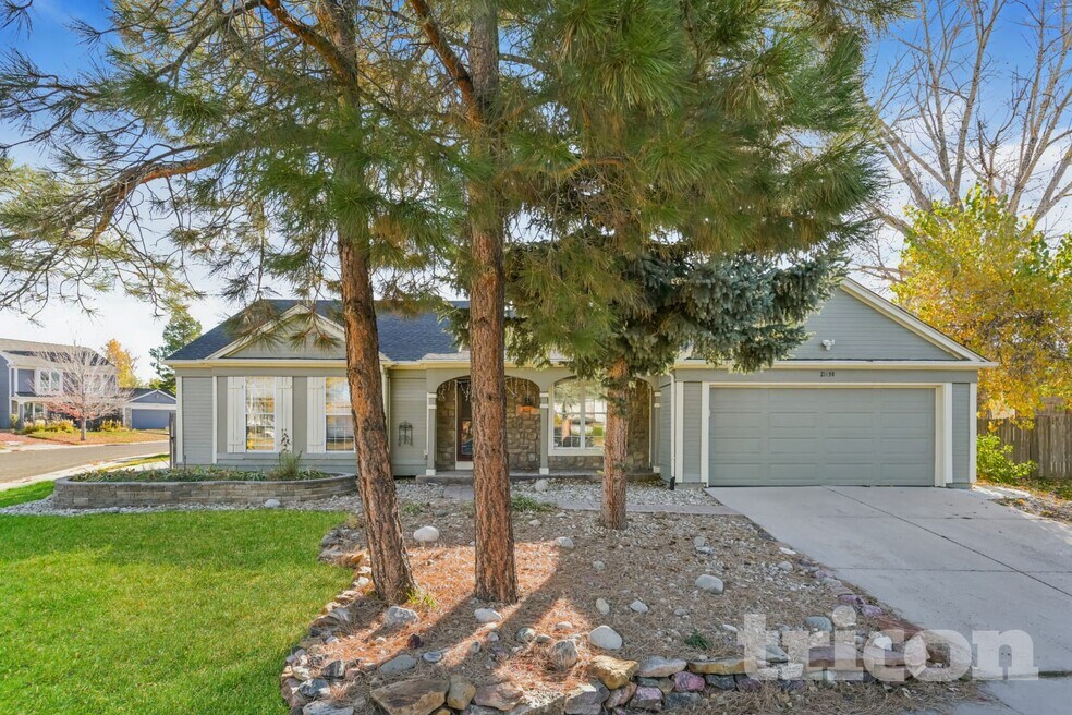 21490 E Aberdeen Dr, Centennial, CO 80015 - photo 1