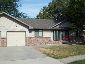 1011 N 23rd Ave, Blair, NE 68008