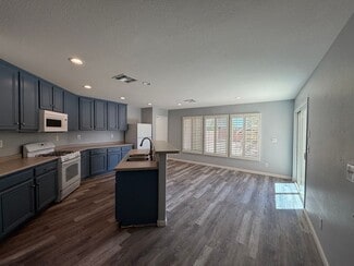 684 Magrath St, Las Vegas, NV 89178