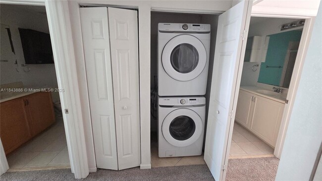 4605 SW 75th Way, Davie, FL 33314 - photo 7