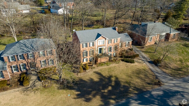 Colonial revival homes are common in Indian Hills.