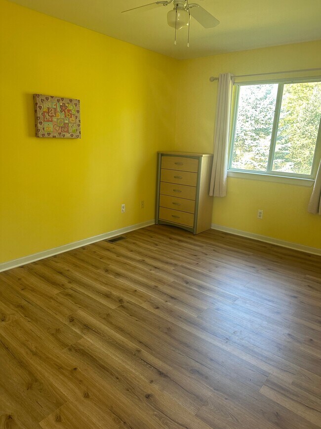 3195 Otter Creek Ct, Ann Arbor, MI 48105 - photo 7