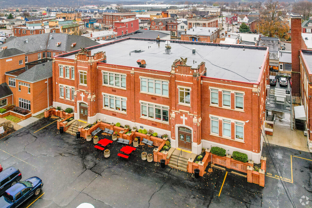 Holy Cross District High School is in Covington.