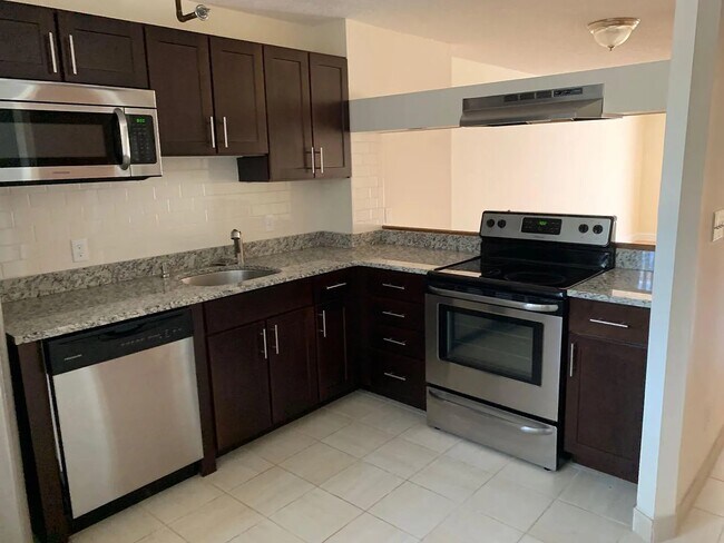 150 N Beacon St unit B4, Boston, MA 02135 - photo 7