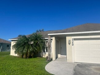 2349 SW Barber Ln, Port Saint Lucie, FL 34984