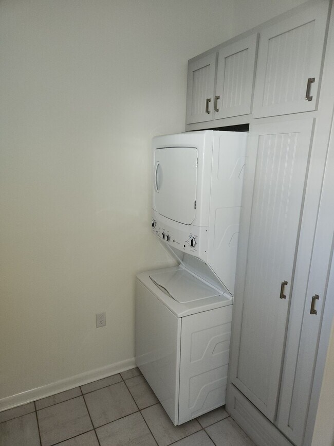 301 N 2nd St unit C, Bay Saint Louis, MS 39520 - photo 5