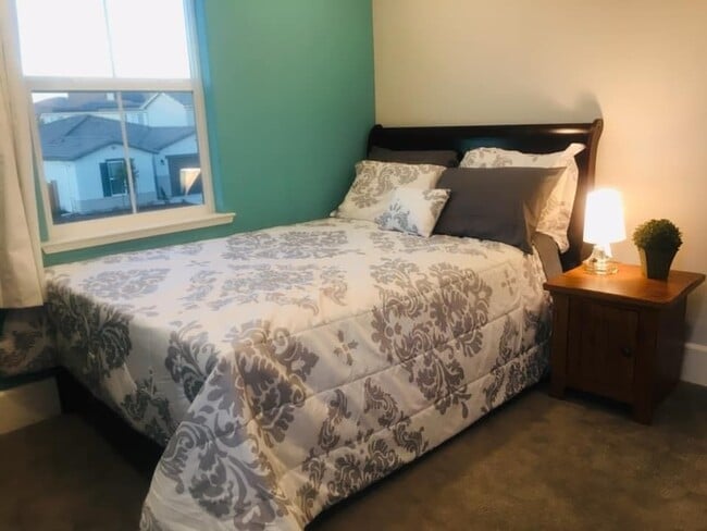 1206 Campania Way unit E, Salinas, CA 93905 - photo 3