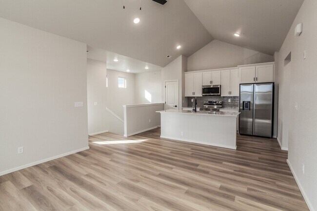 RainDance - Condos unit 8, Windsor, CO 80550 - photo 6