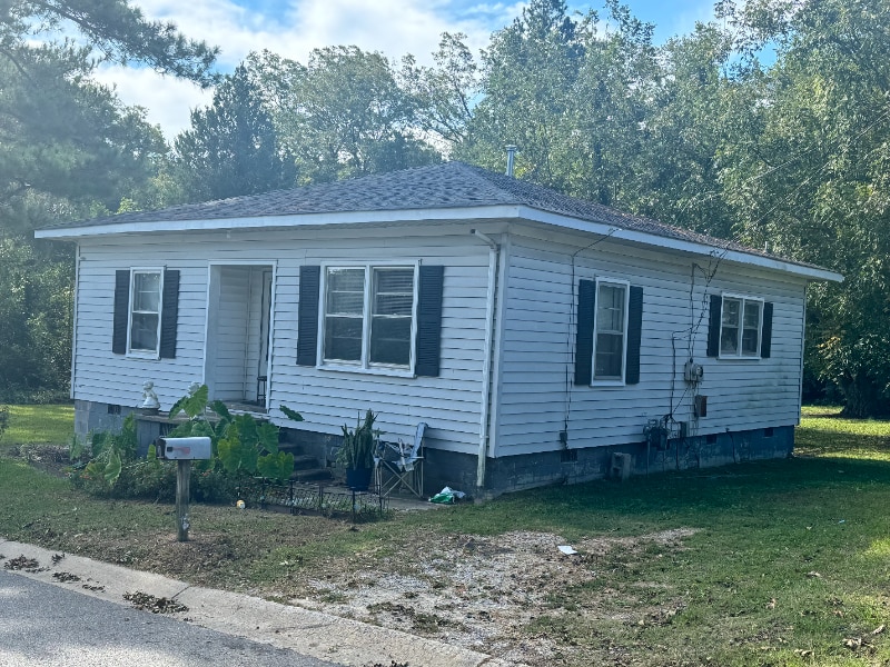 103 Culp St, Chester, SC 29706 - photo 1