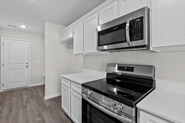 2404 Bold Ruler Rd, Lexington, SC 29073 - photo 6