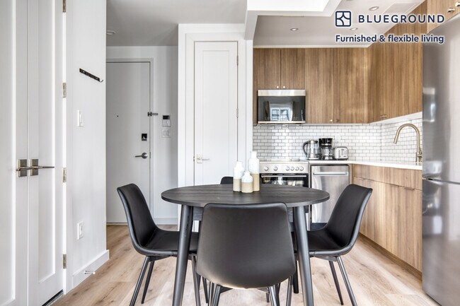 68 Gold St unit FL4-ID961, Brooklyn, NY 11201 - photo 5