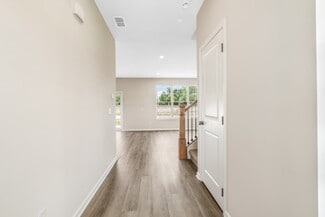 10744 Iron Works Way, Fort Wayne, IN 46818