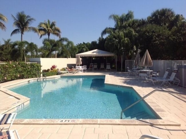 20 Commodore Place, Palm Beach Gardens, FL 33418 - photo 6