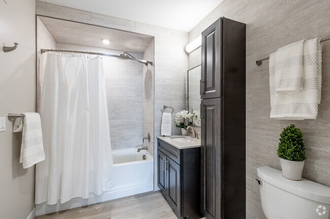 50 Main, Hackensack, NJ 07601 - photo 6