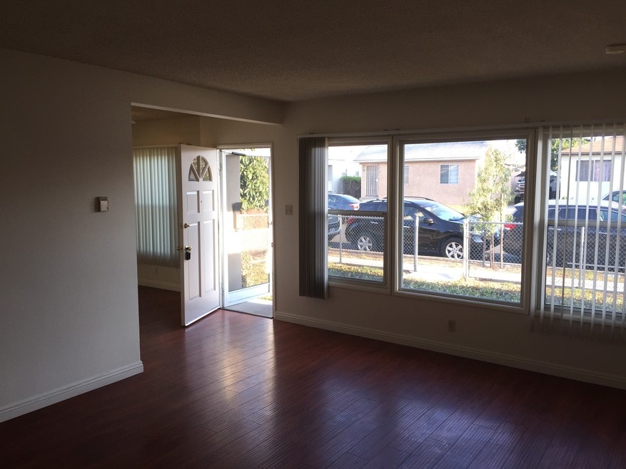 4047 160th St, Lawndale, CA 90260 - photo 1