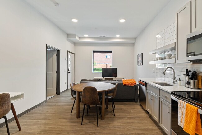 423 E Michigan St unit ID1026461P, Indianapolis, IN 46204 - photo 5