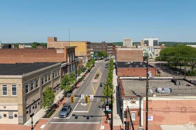 Residents of the Prospect neighborhood can enjoy shopping and dining at various businesses in downtown Middletown.