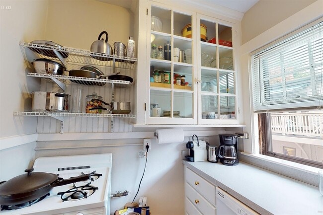 9 Story St unit 3, Cambridge, MA 02138 - photo 5