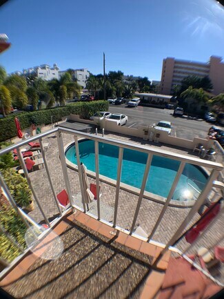 3215 NE 15th St Unit 204, Pompano Beach, FL 33062