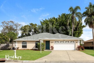 7723 37th St E, Sarasota, FL 34243