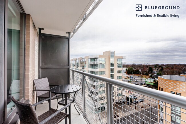 3444 Fairfax Dr unit FL9-ID1038, Arlington, VA 22201 - photo 5