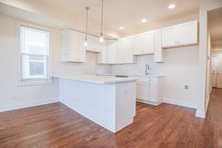 2342 N Lawndale Ave Unit 2, Chicago, IL 60647