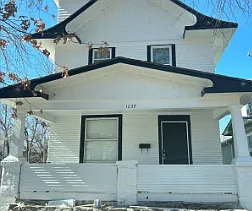 1239 SW Garfield Ave, Topeka, KS 66604