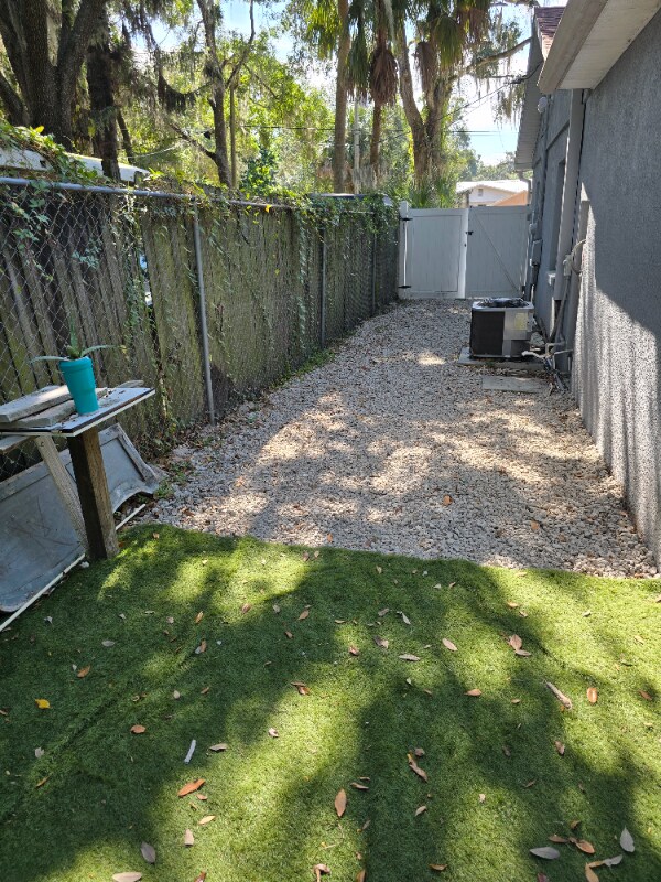 3212 E Henry Ave unit 2, Tampa, FL 33610 - photo 1