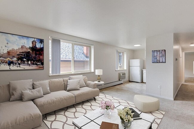 Stratford Apartments, Denver, CO 80209 - photo 2